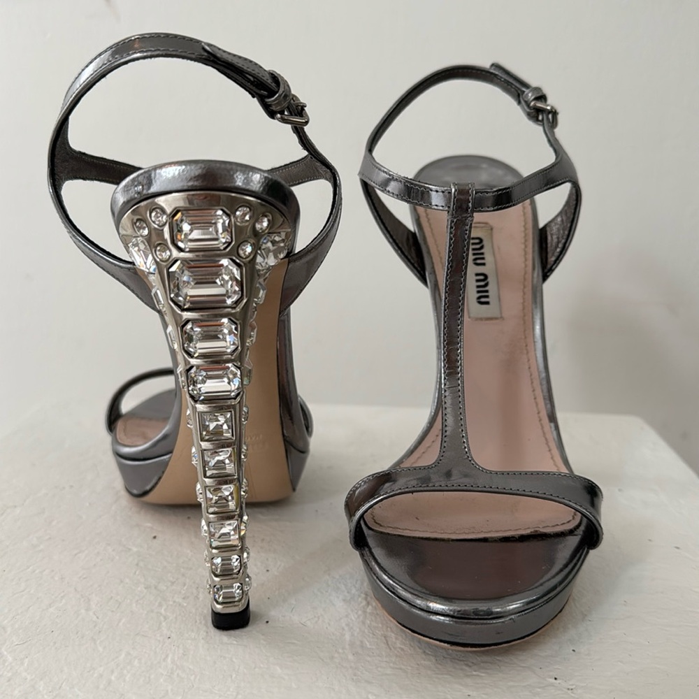 Miu Miu Pewter/Silver Patent Leather Sandals with Exquisite Crystal heels 36